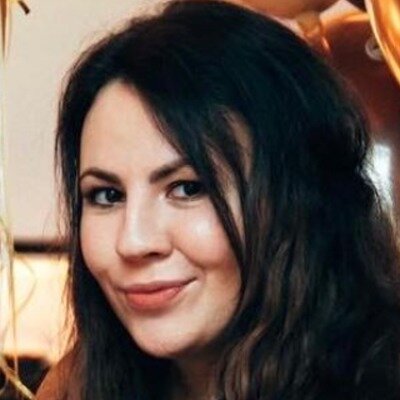 Яна Богданова