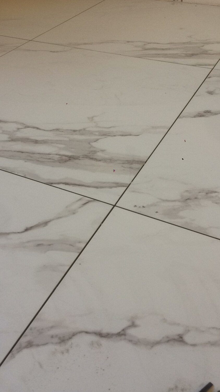 керамогранит бьянка carrara 45х45 см 1.42 м2, ламинат witex chc570ch мрамор carrara глянцевый, ламинат falquon carrara marmor d2921, ламинат carrara marble (каррарский мрамор, мрамор