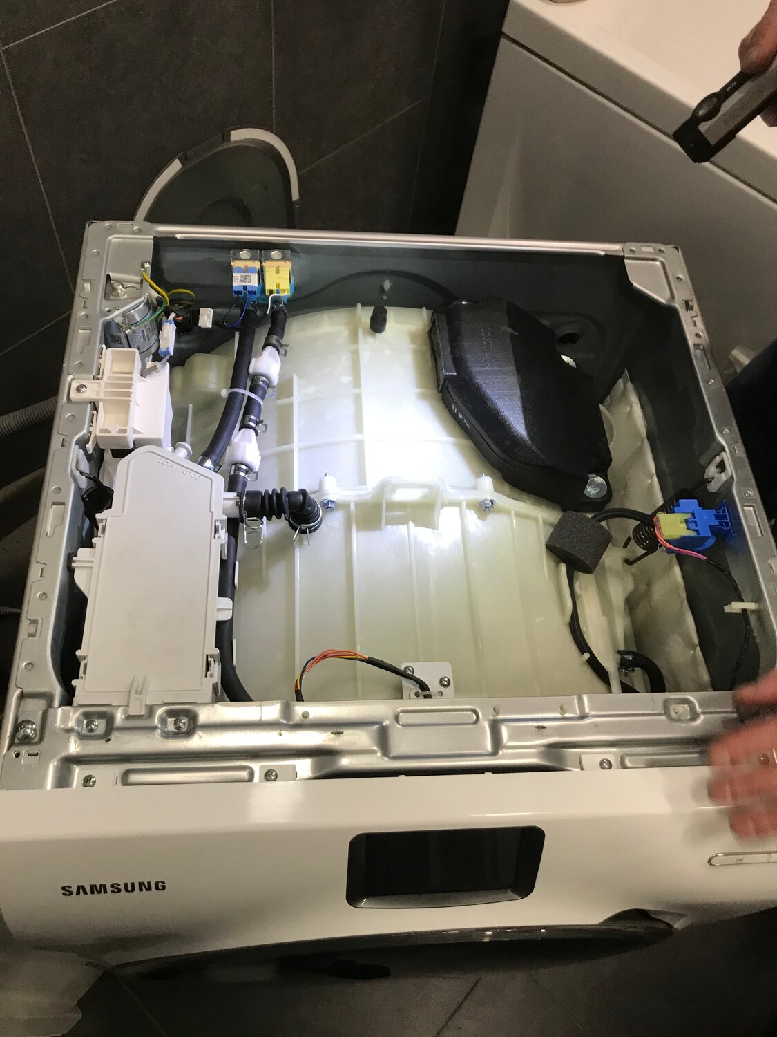 стиральная машина samsung wf70f5e0w2w, стиральная машина, бытовая техника, samsung, техника