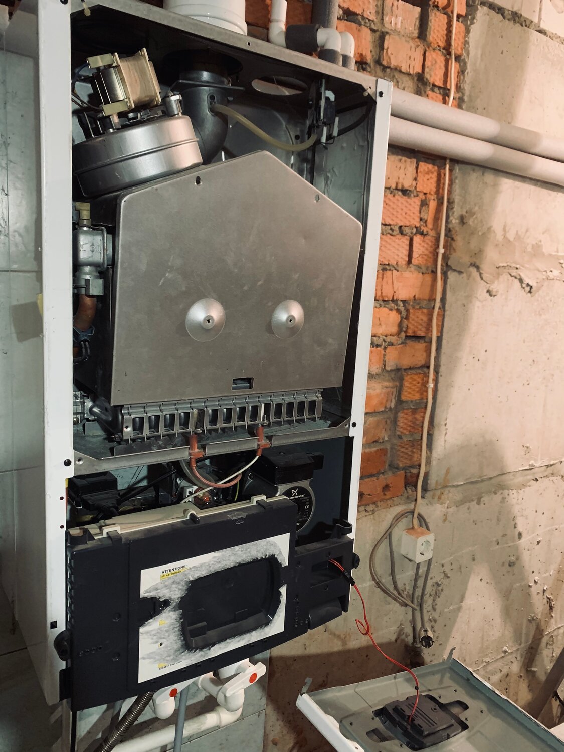 газовые котлы, котел, котёл юнкерс двухконтурный, газовый котел двухконтурный, котёл газовый настенный