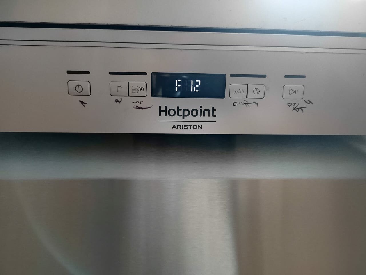 посудомоечная машина hotpoint ariston, ariston, посудомоечная машина ariston, посудомоечная машина, hotpoint-ariston hfc 3c26