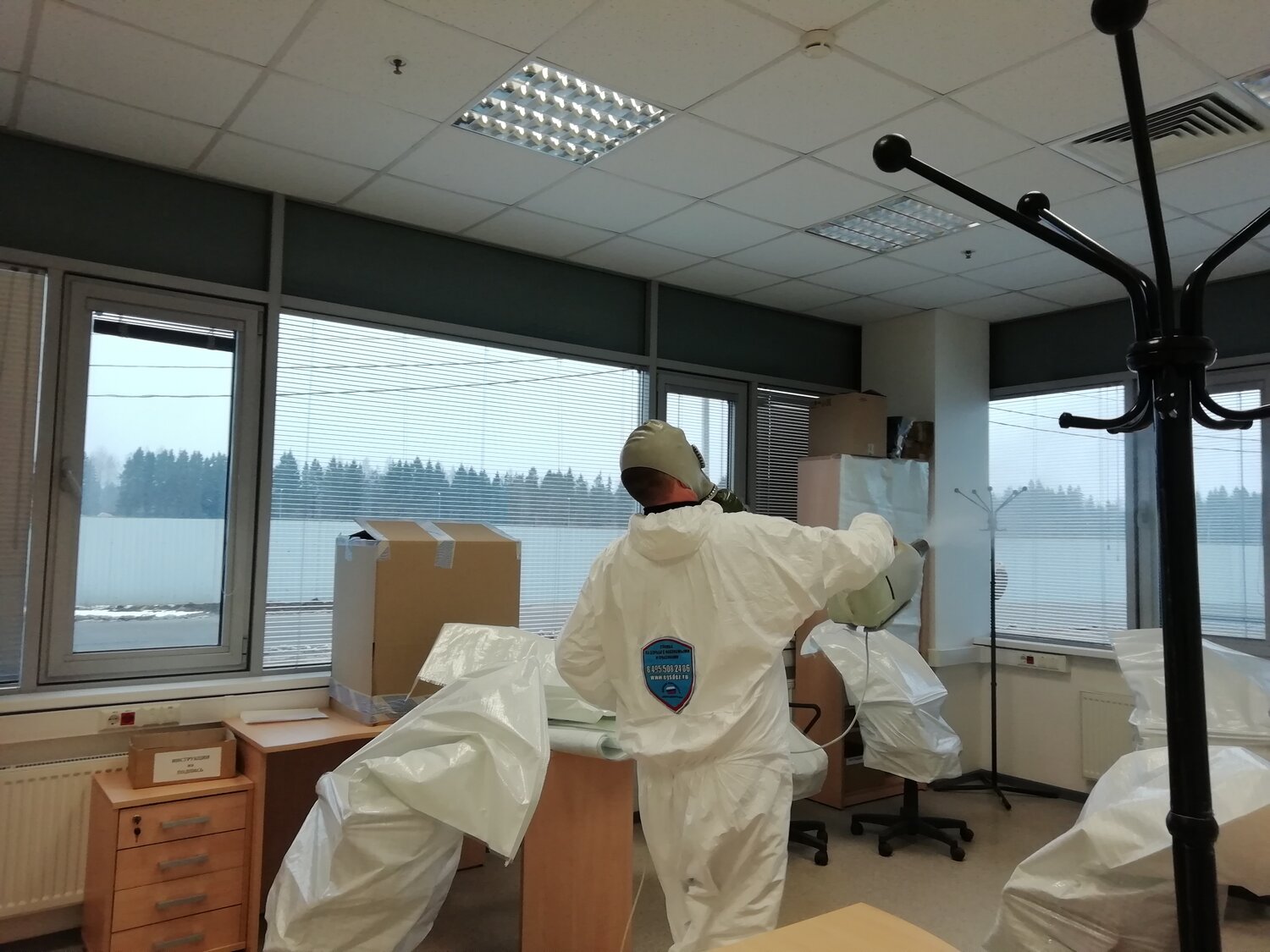 больница, госпиталь, дезинфекция офиса, медицинский работник, стационар