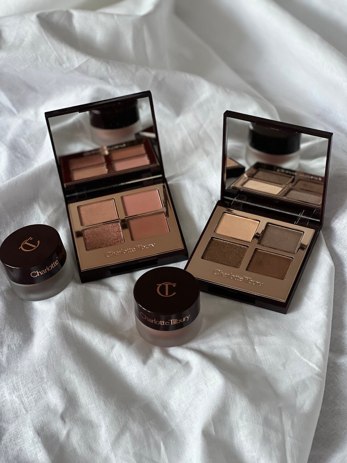 тени шарлотта тилбери, тени шарлотта тилбери sophisticate, палетка теней charlotte tilbury exaggereyes, шарлотта тилбери палетка теней, палетка шарлотта тилбери винтаж вамп