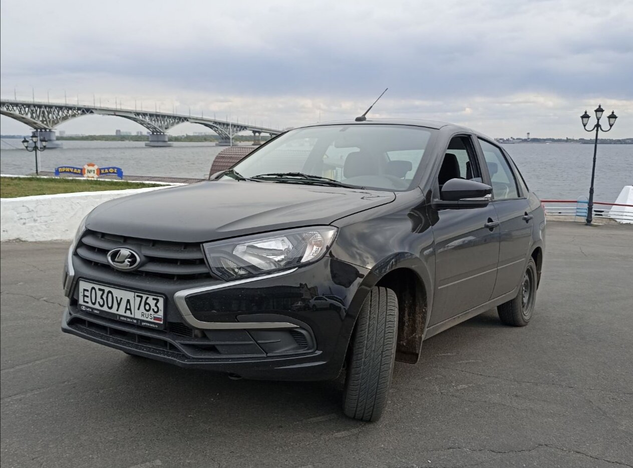 lada granta, гранта фл борнео, новая lada granta, цвет борнео гранта лифтбек 2019, лада гранта 2021
