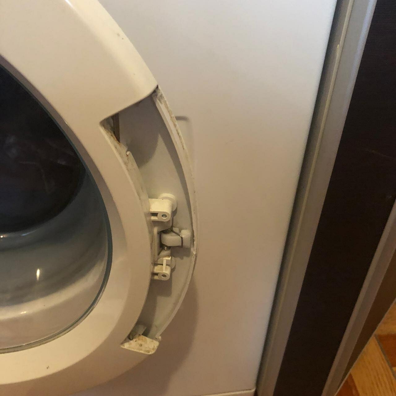 стиральная машина, стиральная машина bosch wlm 2445 soe, стиральная машина с сушкой, люк стиральной машины, стиральная машина bosch