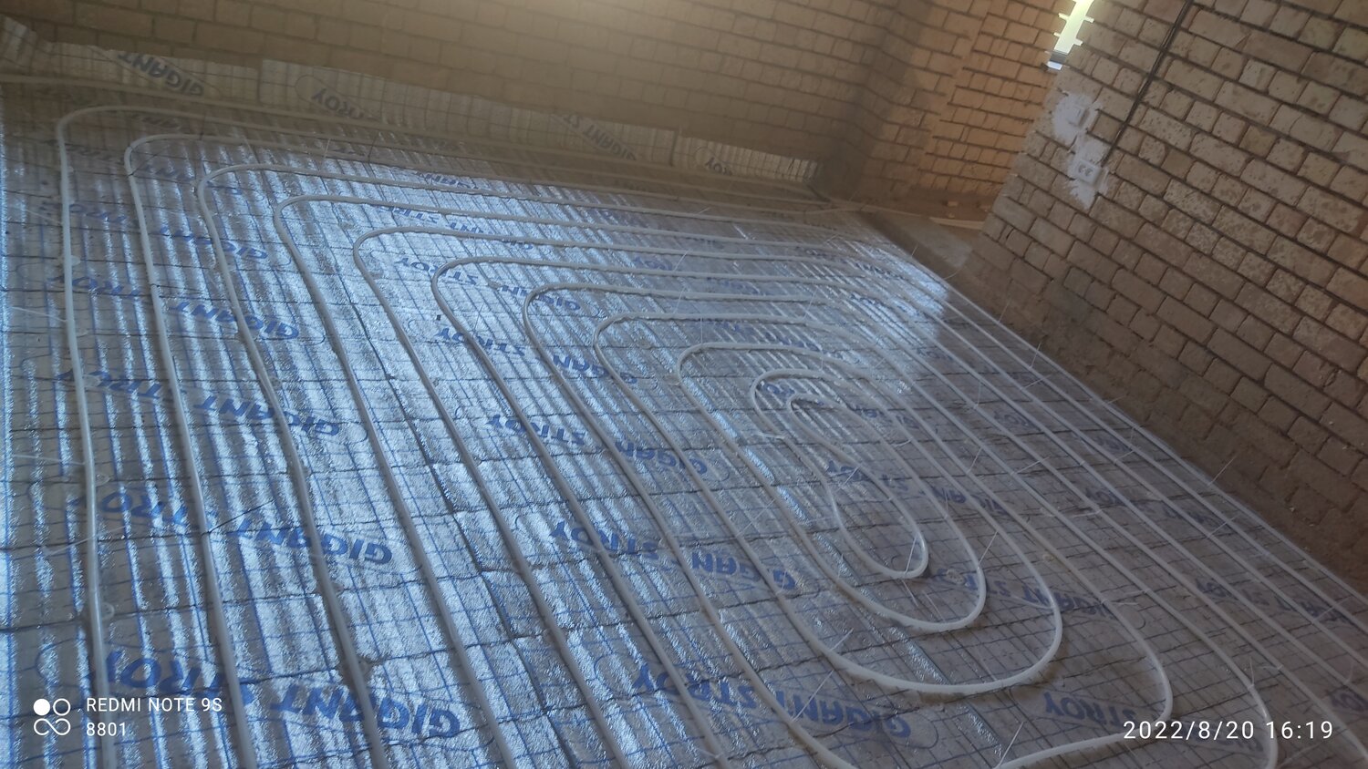 монтаж теплого пола, стяжка теплого пола, укладка теплого пола, монтаж водяного теплого пола, теплый пол монтаж