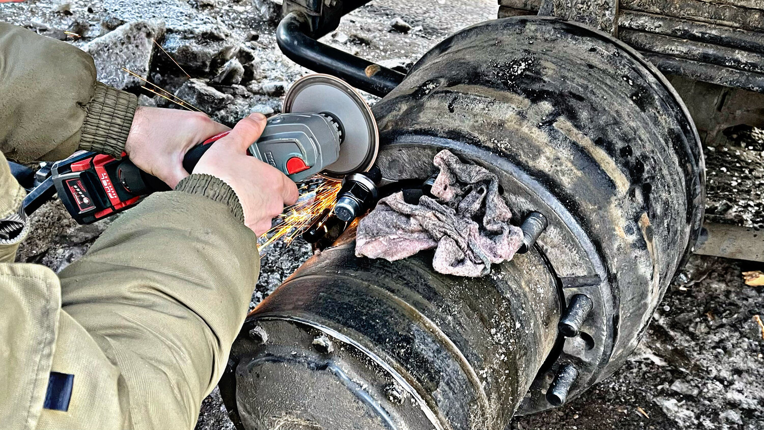 замена сальника ступицы камаз, ступицы колодки камаз 43118, ступица камаз, замена, сальник ступицы камаз