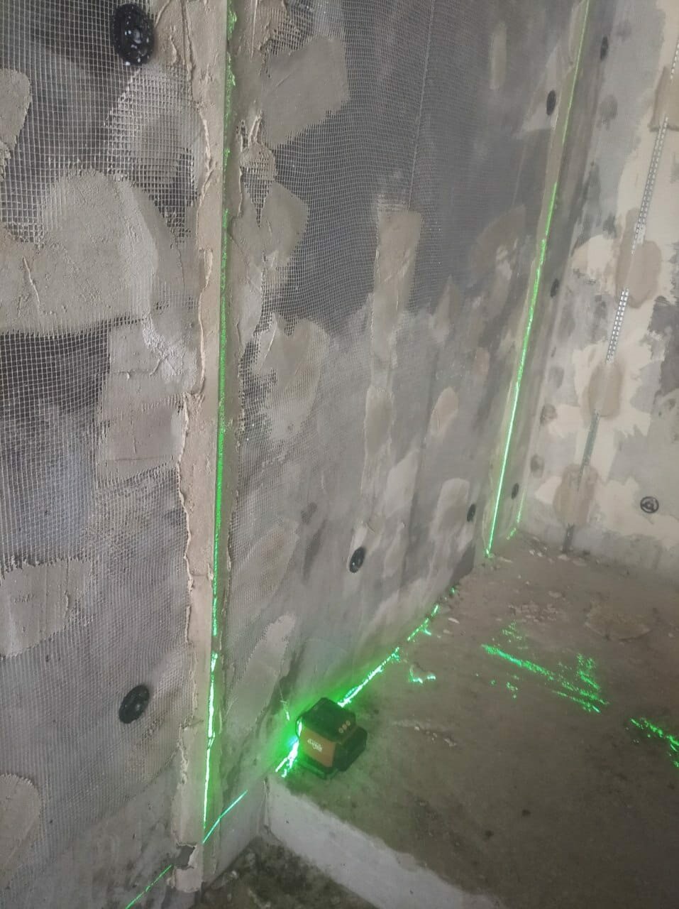 маяки для штукатурки стен, штукатурка стен, система установки маяков на стену под штукатурку, маяки для штукатурки, маячок для штукатурки