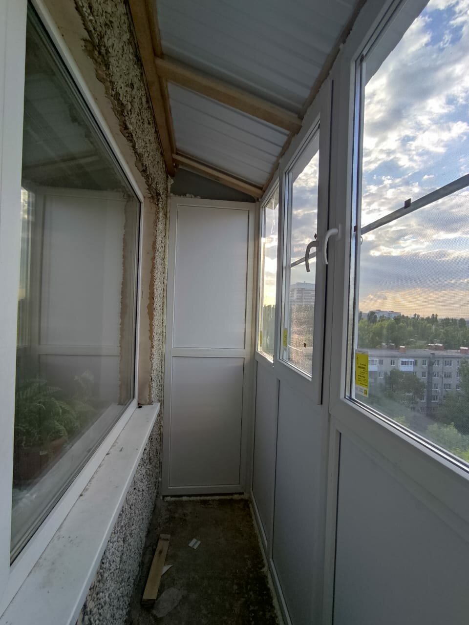 остекление балконов и лоджий, лоджия остекление, балкон лоджия, варианты остекления балкона, лоджия