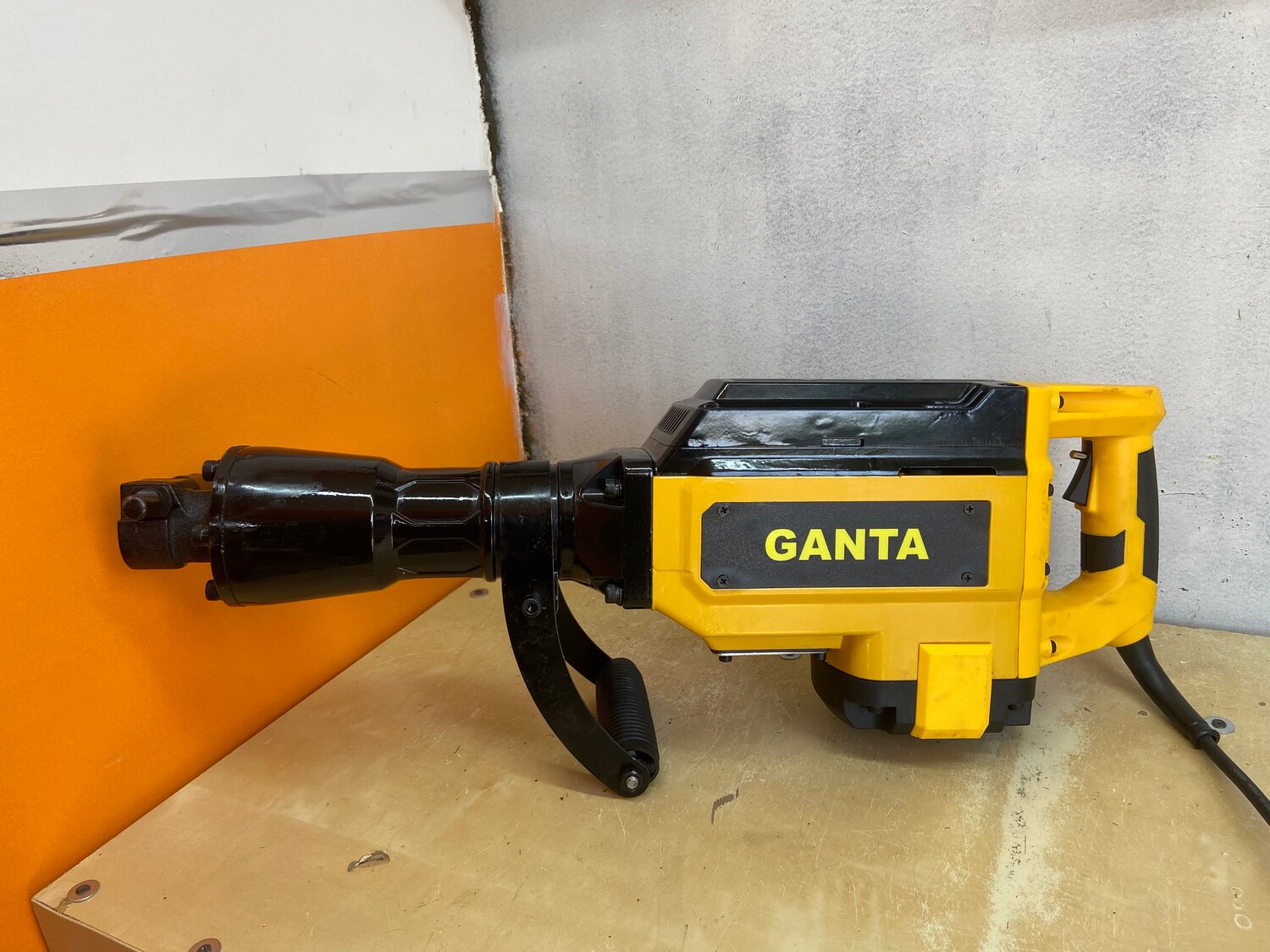 отбойный молоток деволт 25902, dewalt, перфоратор sds max, перфоратор dewalt d25773k, перфоратор электрический
