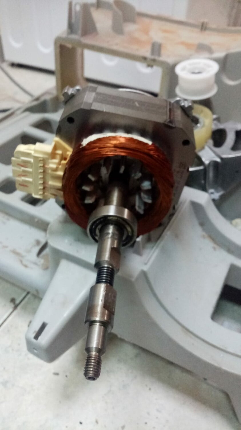 якорь для двигателя пылесоса миле s5211, якорь с вентилятором ушм-125/900 41.04.02.01.00, электродвигатель на электротриммер stihl fse 52 / 4816-600-0201, якорь электродвигателя sf7a21401-1200, ротор электродвигателя