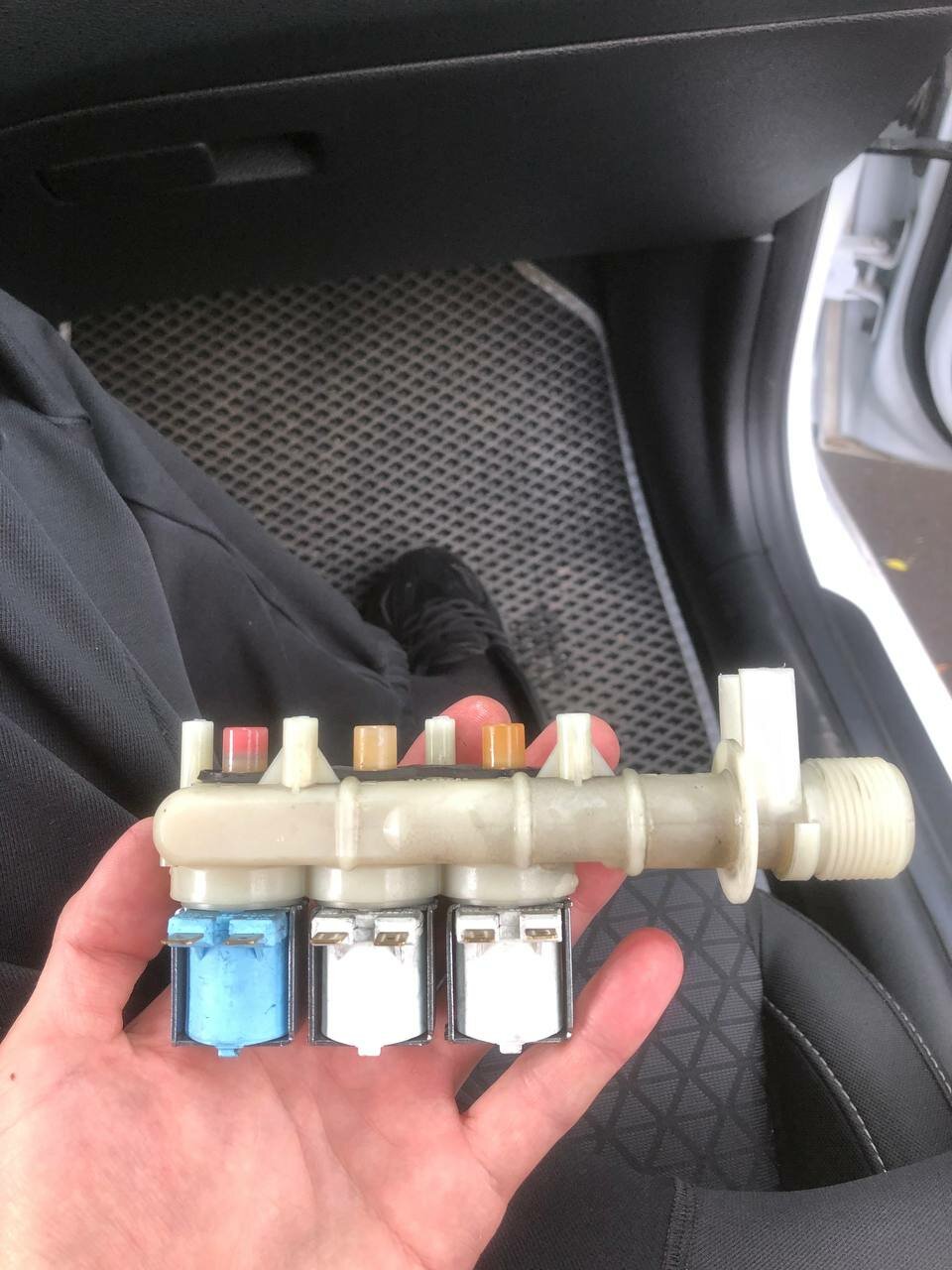 форсунки гбо ig1 rail 2ом, газовая форсунка брс на 12 вольт, форсунки гбо rail 2 ом, клапан стиральной машины bosch, форсунки rail ig1