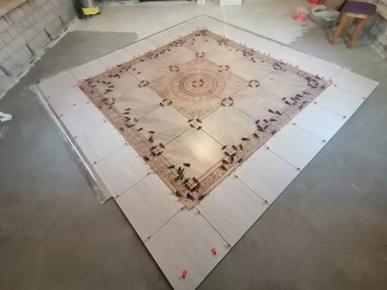 укладка плитки, мраморный пол, пол плитка, напольная плитка, укладка напольной плитки