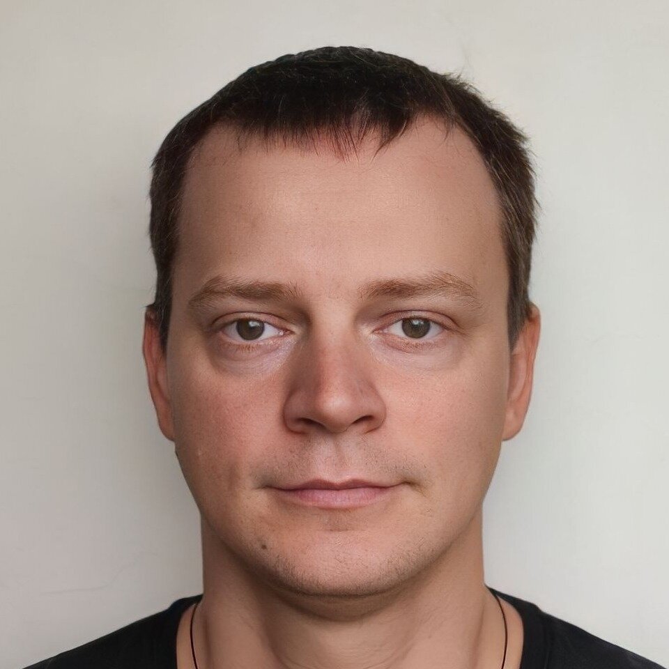 Михаил Новиков