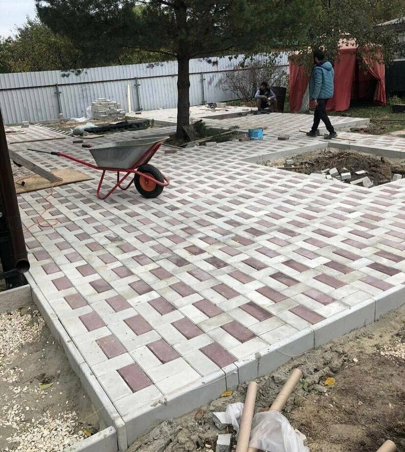 укладка тротуарной плитки, тротуарная плитка, брусчатка тротуарная плитка, укладка тротуарной плитки под ключ, примеры укладки тротуарной плитки