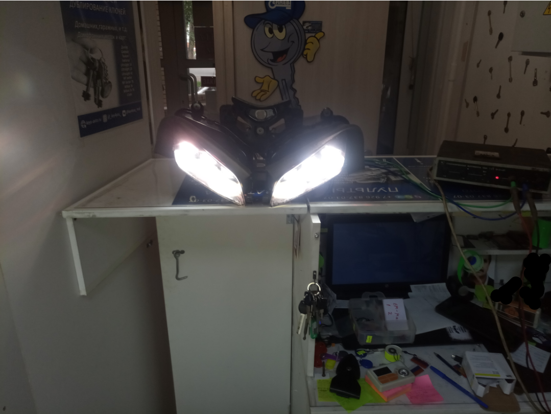 honda cbr1000rr ангельские глазки, honda cbr 600 f4 линзы, фара для мотоцикла, bmw f800r фара led, светодиодная фара для мотоцикла