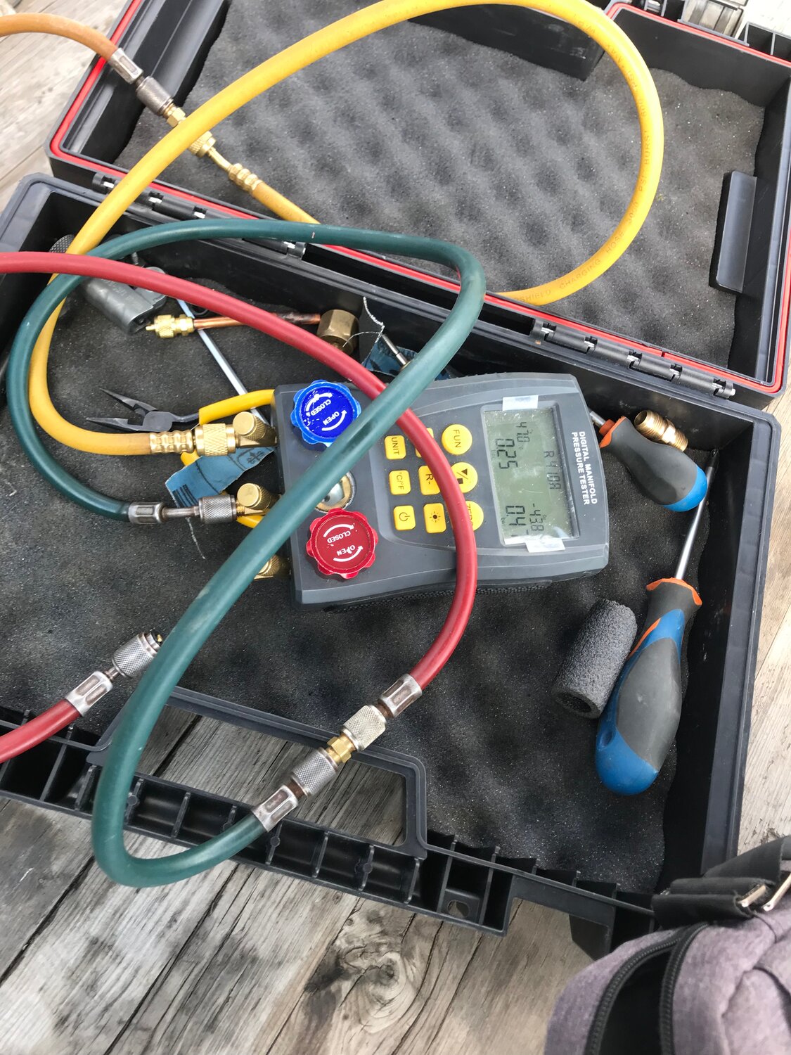 цифровой манометрический коллектор testo 557, цифровой манометрический коллектор dy 517, цифровой манометрический коллектор testo 550, манометрический коллектор mastercool, цифровой манометрический коллектор