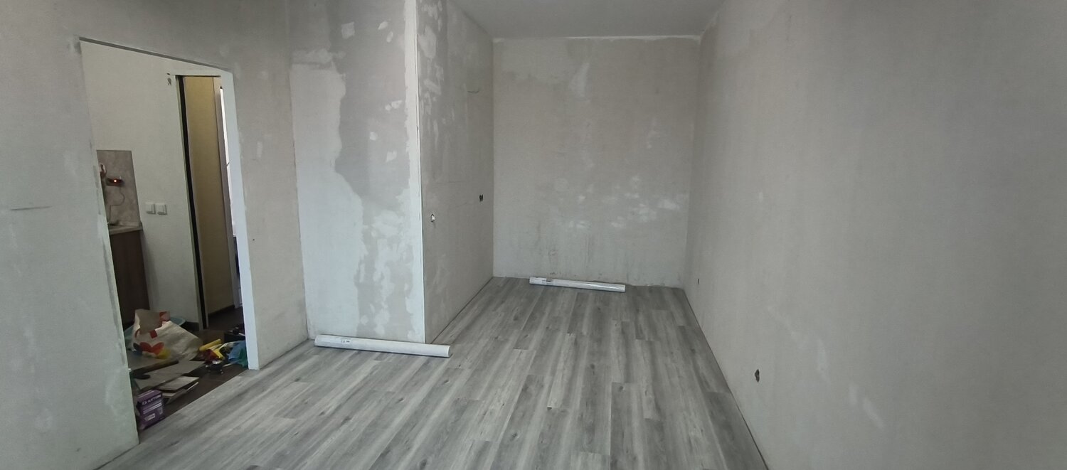 квартиры, квартиры с ремонтом, ремонт, квартира с отделкой, укладка ламината