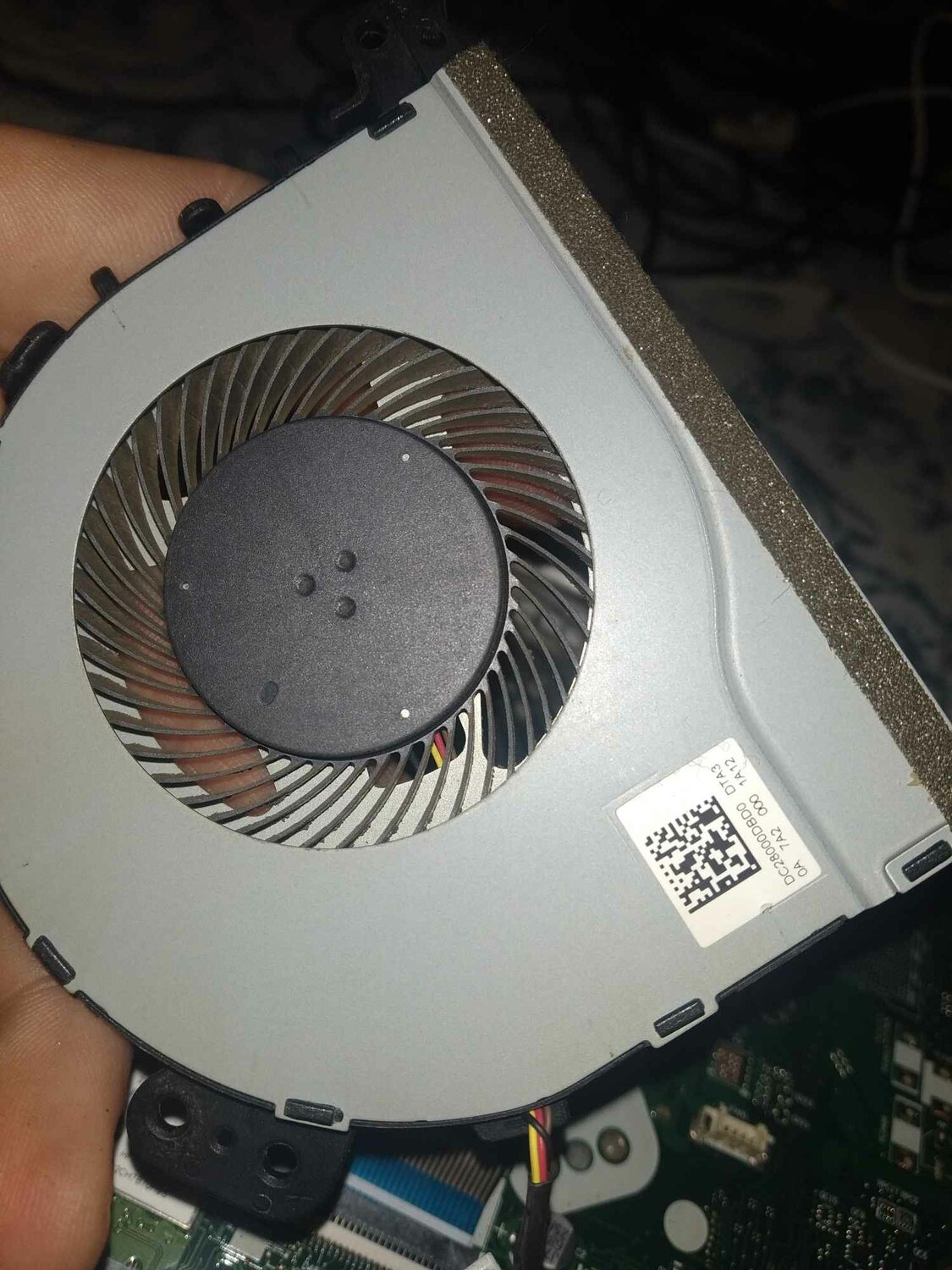 вентилятор (кулер) для ноутбука asus x550, кулер, вентилятор, чистка кулера ноутбука, чистка ноутбука asus m2400n
