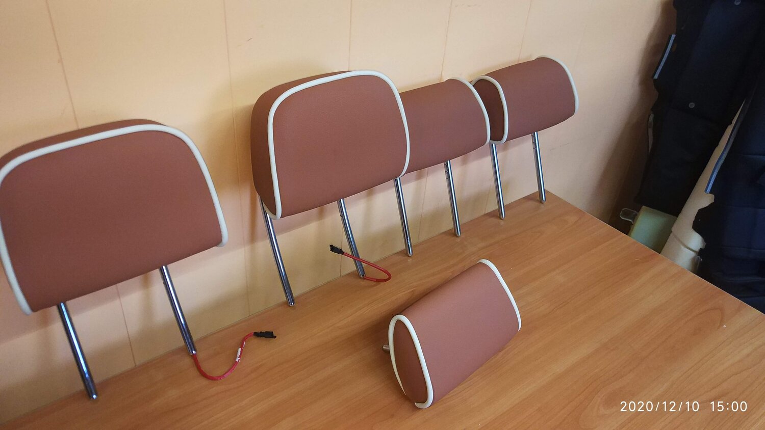 универсальные подголовники, подголовник, подголовники toyota premium 210 кузов, подголовник автомобиля, подголовник yaguar