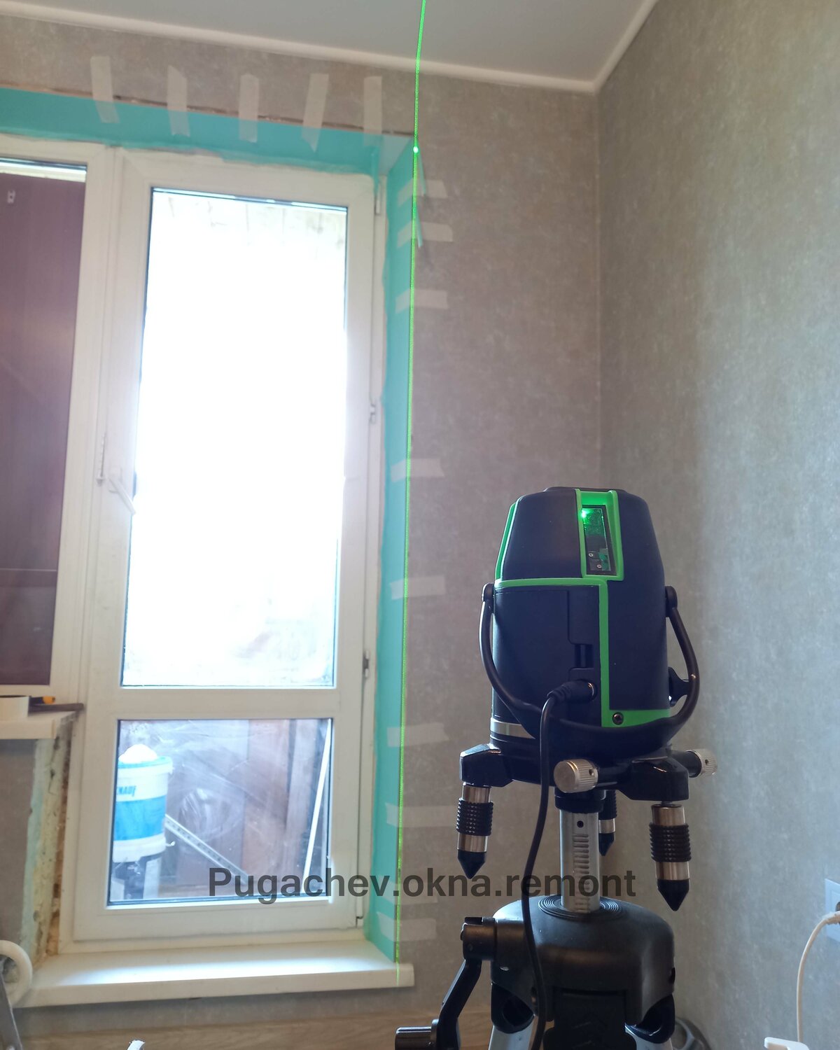нивелир лазерный, лазерный уровень, лазерный нивелир stand profi 70-88, лазерный нивелир 360, лазерный нивелир 3 луча