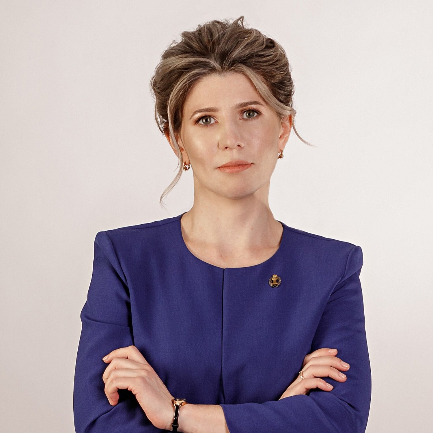 Елена Леонова
