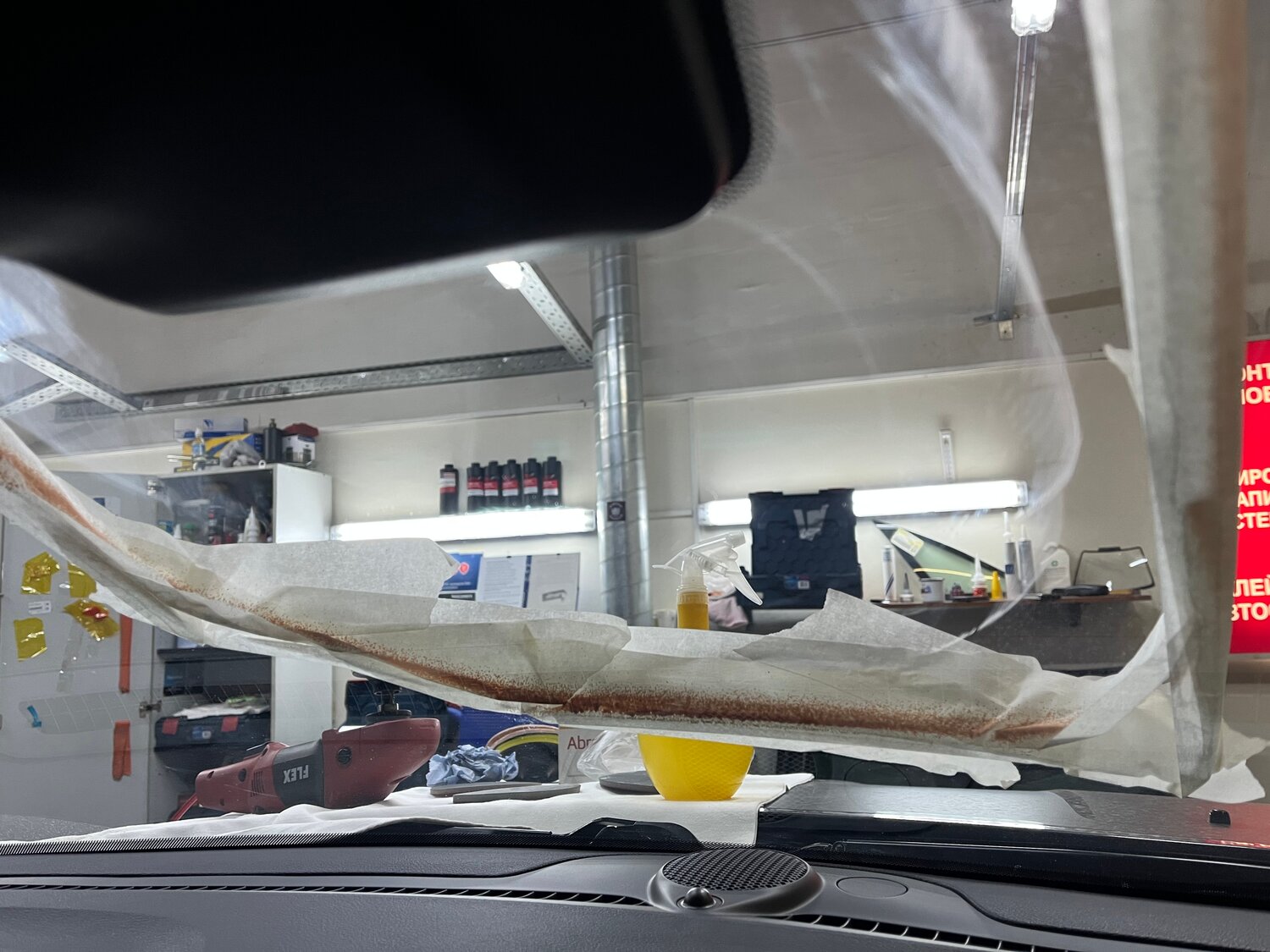 потолок паджеро 2 люк, дренаж люка ленд крузер 100, шумка салона пежо боксер 1995г, потолочная консоль на ленд крузер 105, полка пежо боксер 3