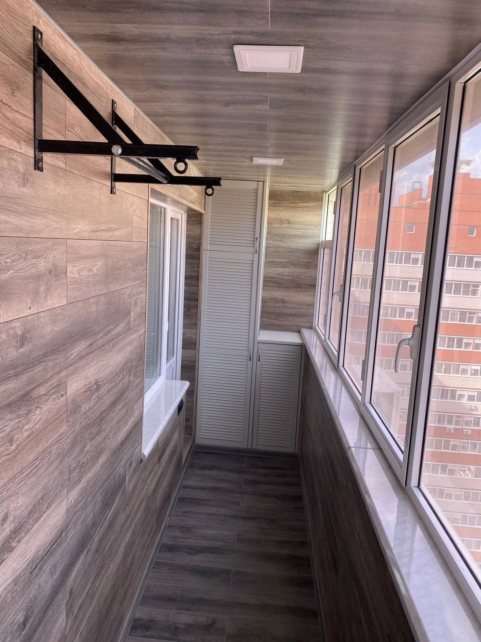 отделка балконов и лоджий, лоджия балкон, отделка балкона, лоджия или балкон, отделка балкона вагонкой блок хаус