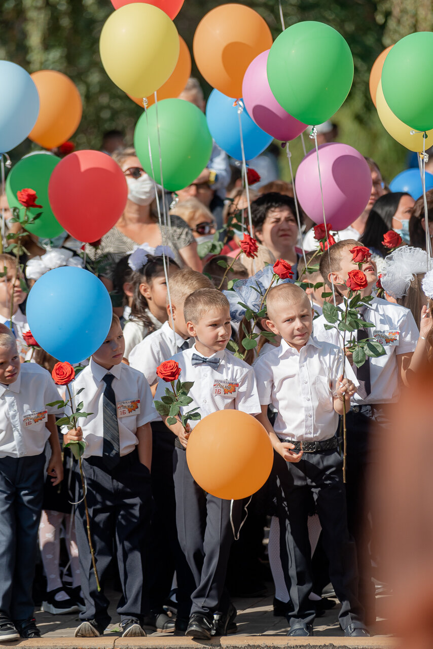 1 сентября, школы, школьная линейка, линейка 1 сентября, 1 сентября в школе