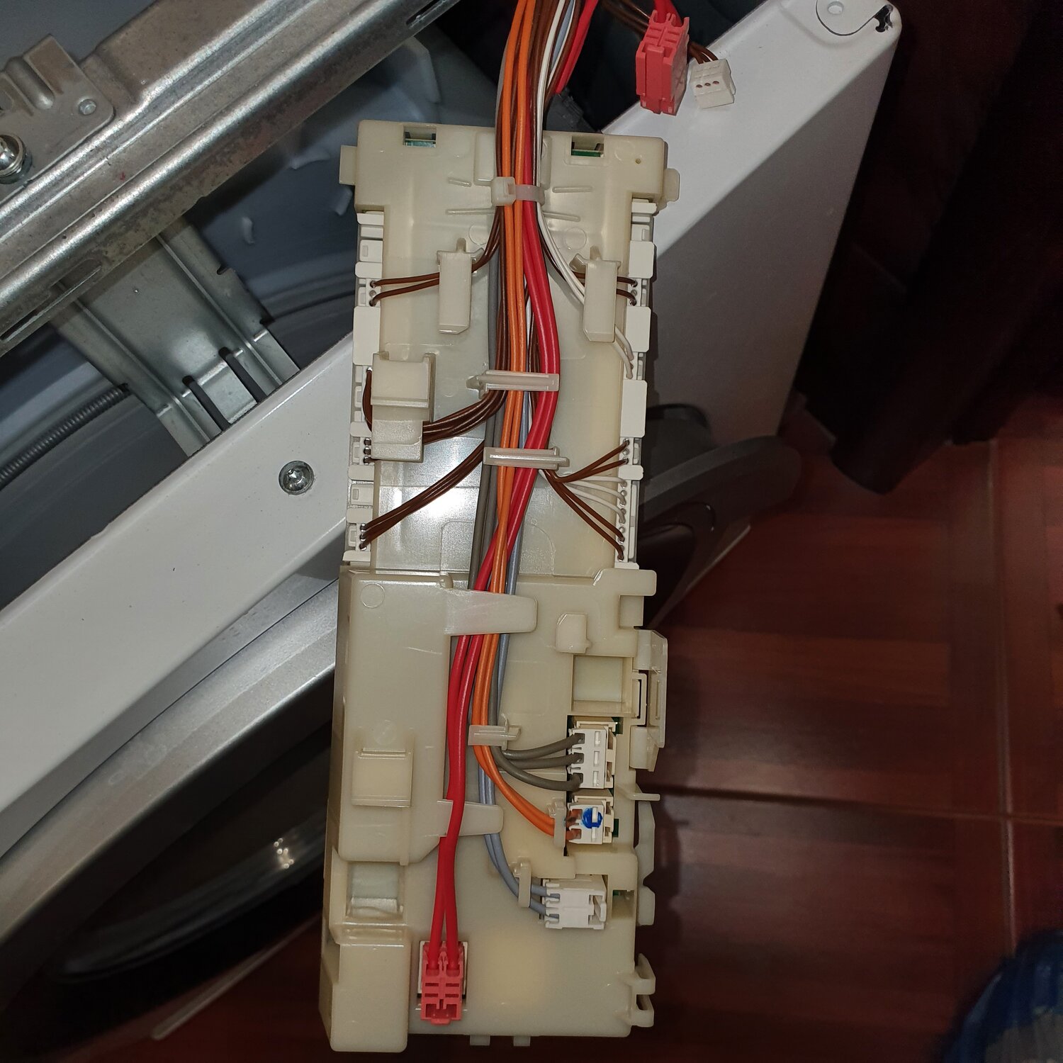 посудомоечная машина electrolux, стиральная машина indesit witp 867, стиральная машина, стиральная машина zanussi, посудомоечная машина
