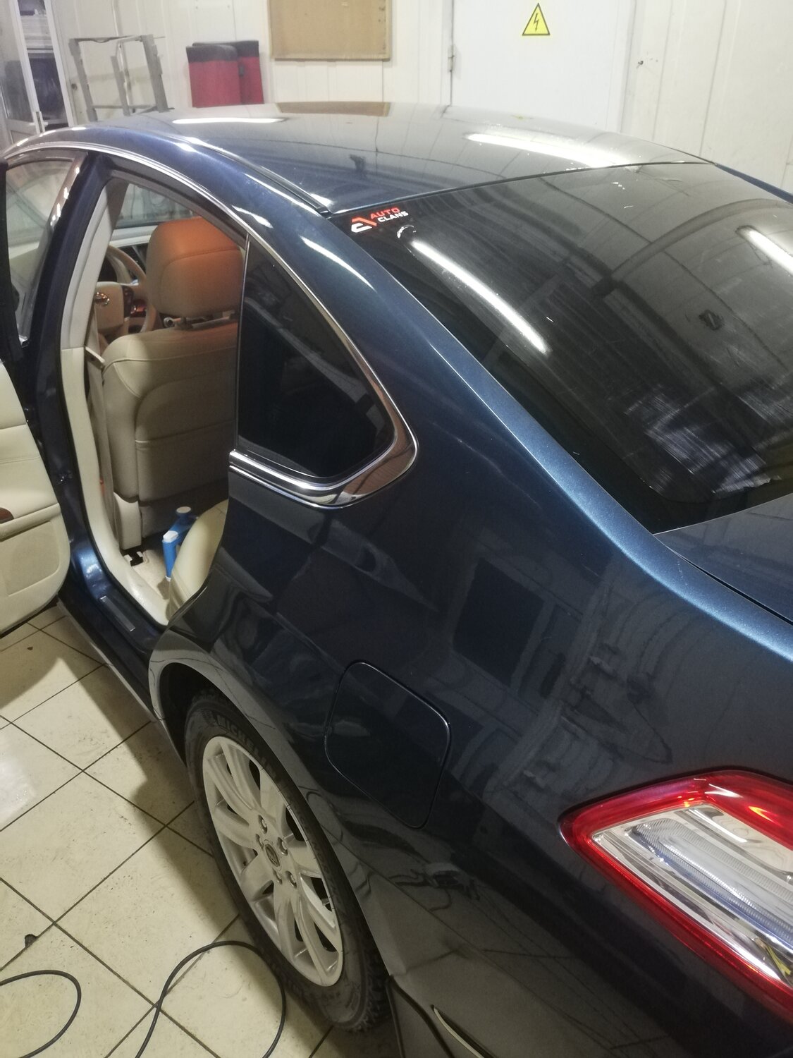 тонировка стекол, автомобиль, тонировка задних фонарей mercedes w212, бу автомобили, жидкая тонировка для автомобиля