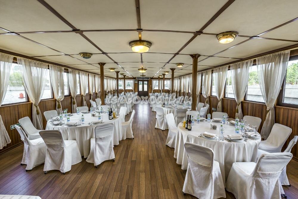 теплоход россия ресторан, банкет на теплоходе казань, теплоход, царица елена теплоход москва, теплоход благодать