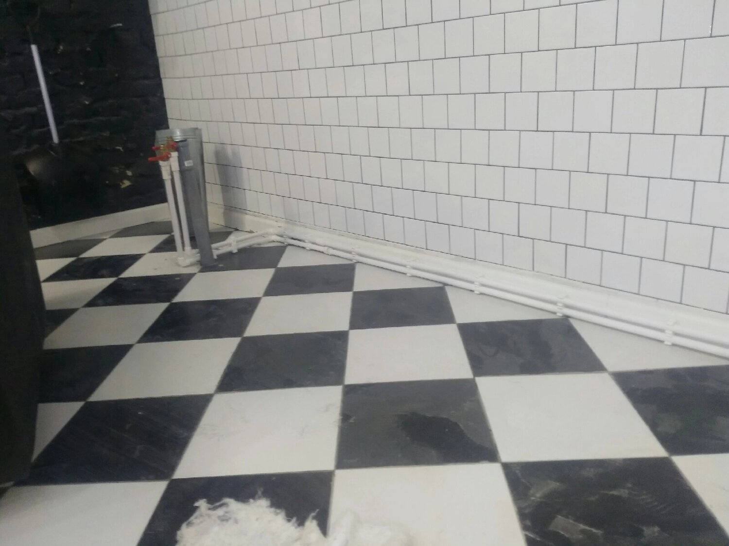 пол плитка, плитка для пола, плитка тротуарная tuff floors, черно-белый кафель эстетика, плитка