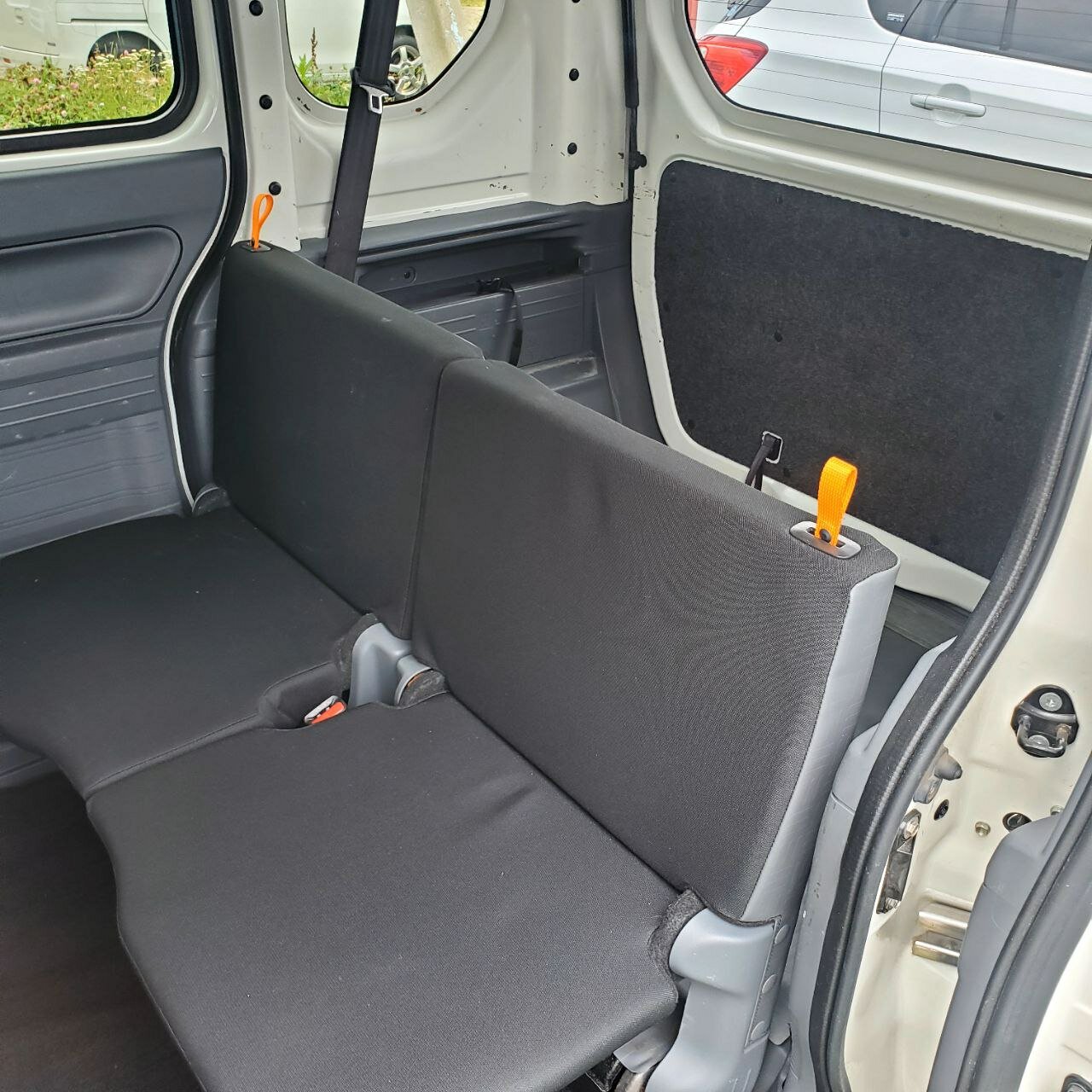 бу авто, фургон пежо, ниссан нв, автомобиль, citroen berlingo 2010