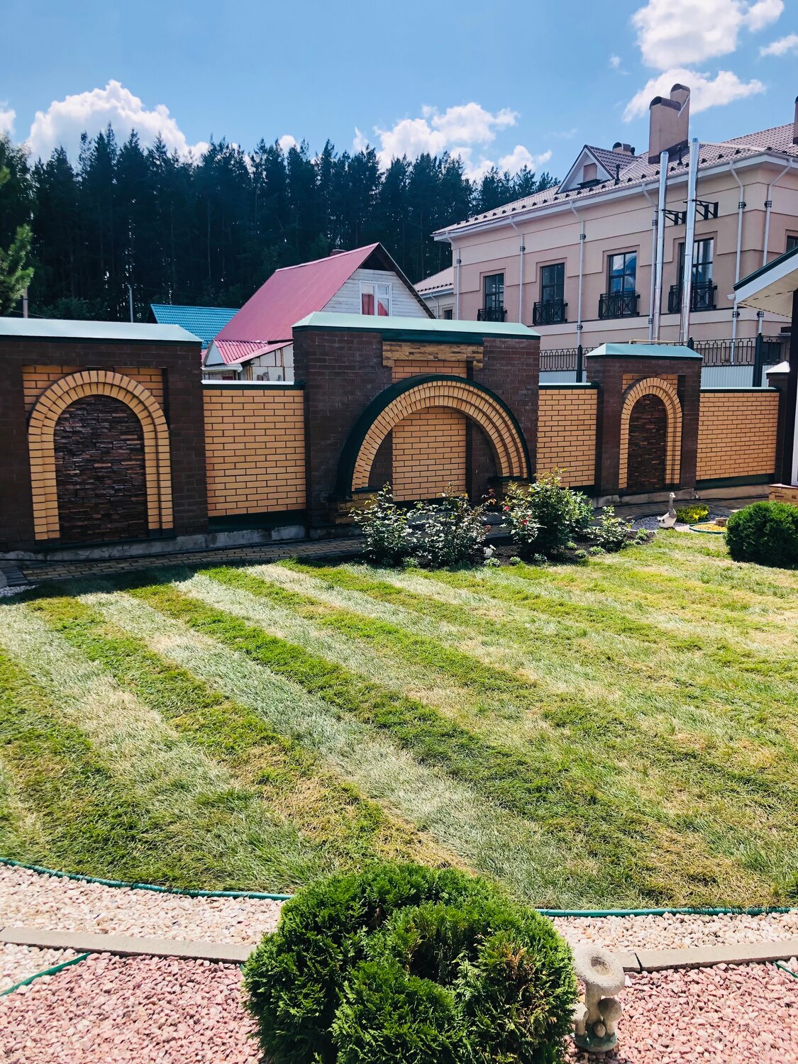 коттеджный поселок княжье озеро, николина гора коттеджный поселок, загородный дом, дома на рублевке