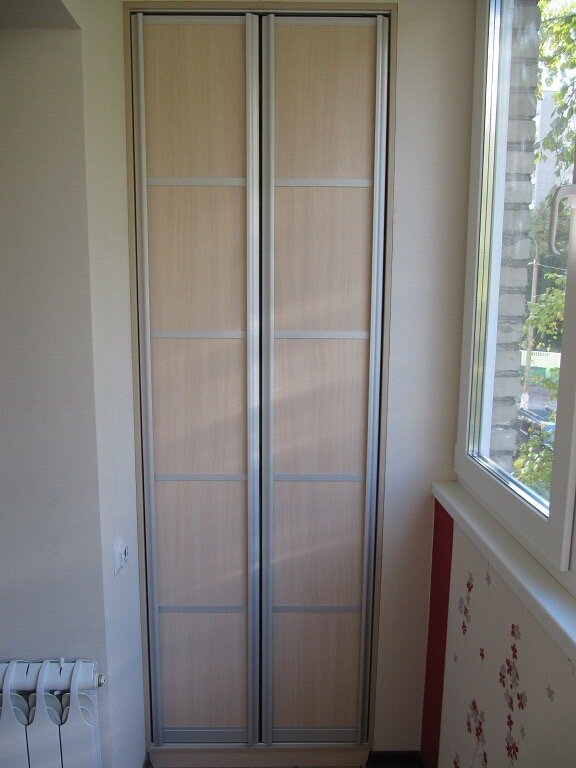 шкаф купе на балкон, шкаф встроенный на балкон, балкон шкаф, шкаф на балконе дизайн, встроенный шкаф на лоджии