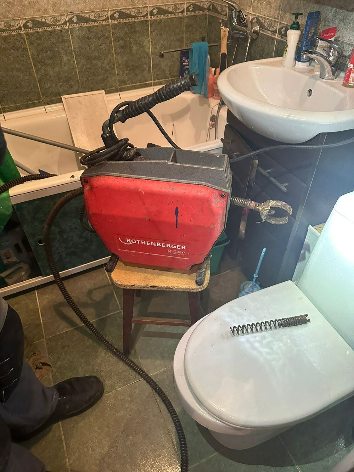 электрическая прочистная машина rothenberger r600, прочистка канализации в новосибирске, прочистка канализации механическая, прочистка канализации щелково, услуги сантехника