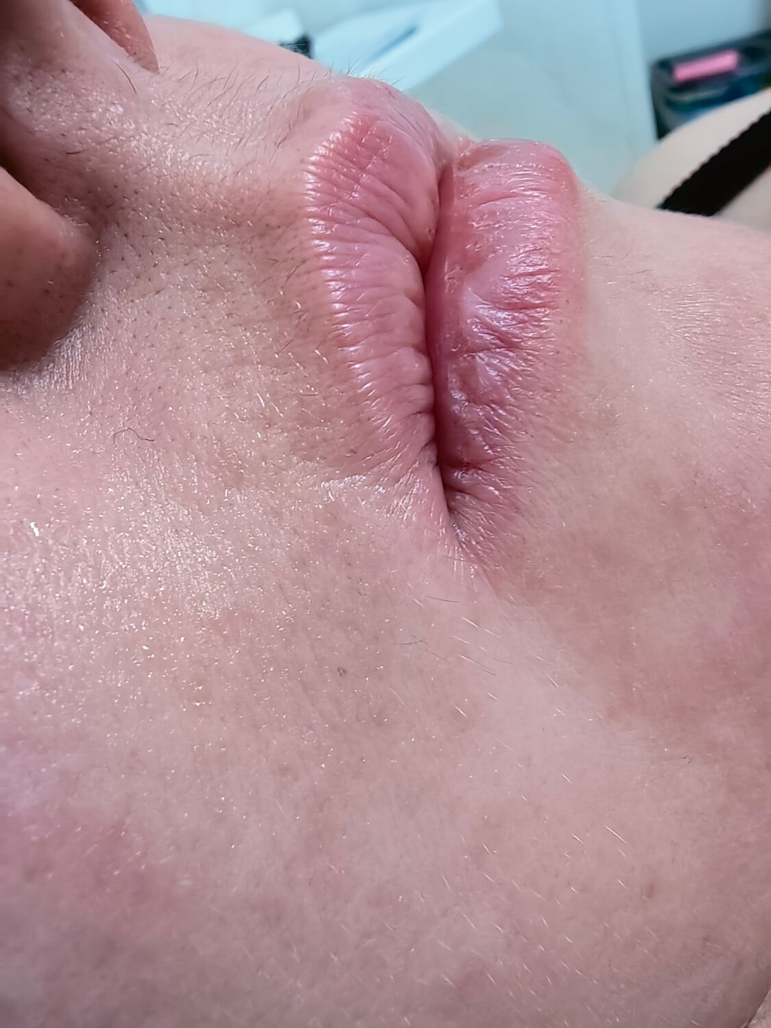 губы косметология, увеличение губ, красивые губы, губы перманентный макияж, человек