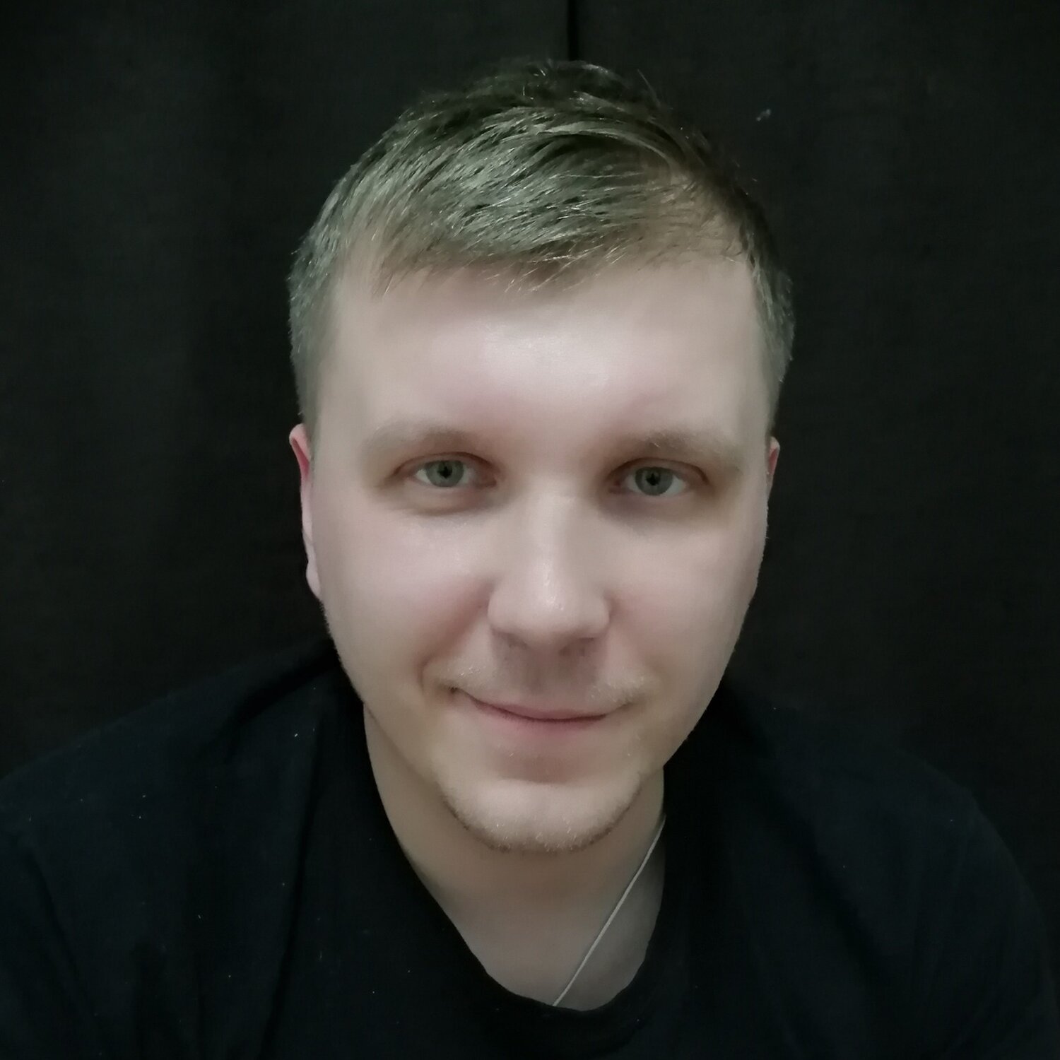 Михаил Андронов