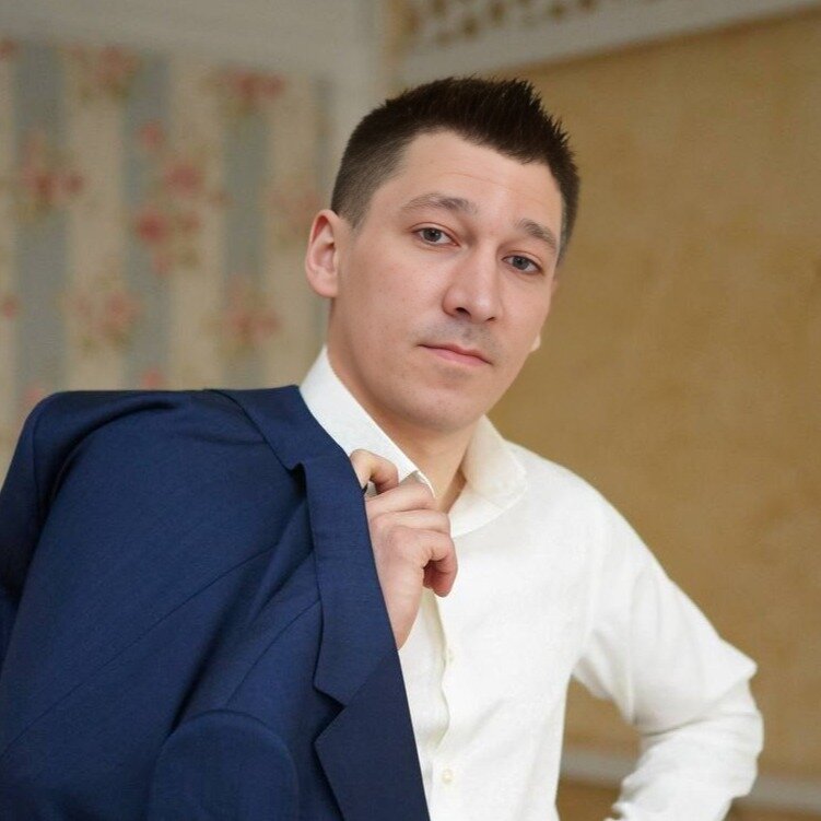 Артем Иванович А.