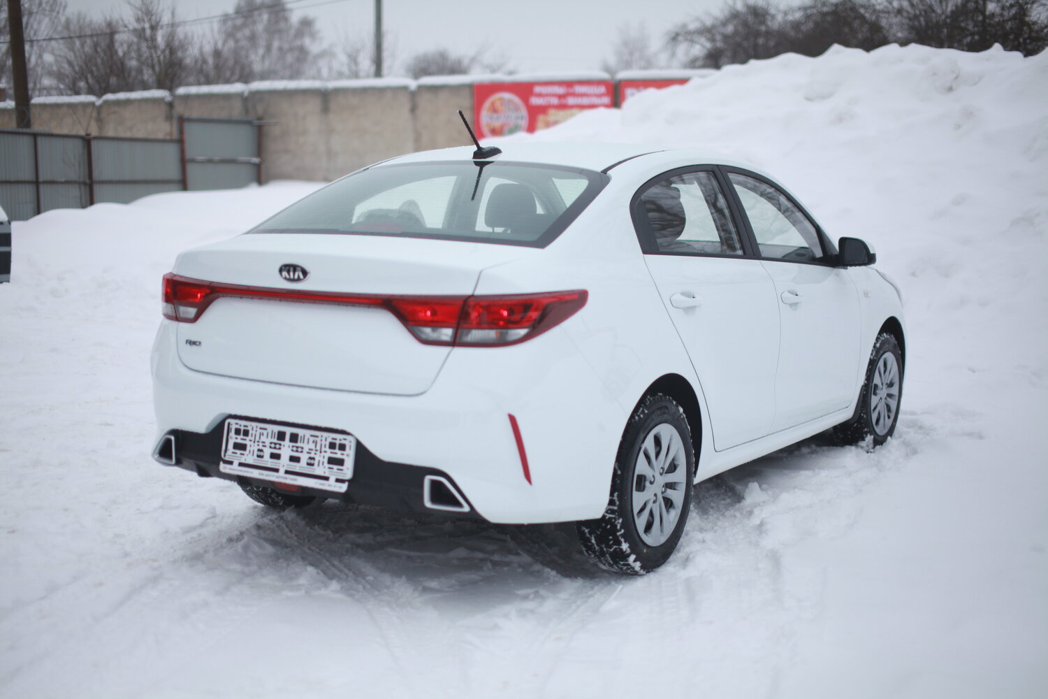 kia rio, kia rio 2017 года, kia rio 2018, киа рио 4 2018, kia rio 2018 белый