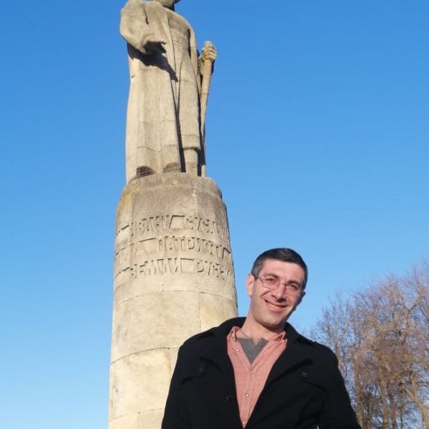Аркадий Арутюнян