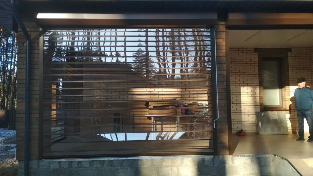 прозрачные рольставни из поликарбоната, прозрачные рольставни, рольставни прозрачные для террасы, прозрачные роллеты для террасы, прозрачные рольставни алютех