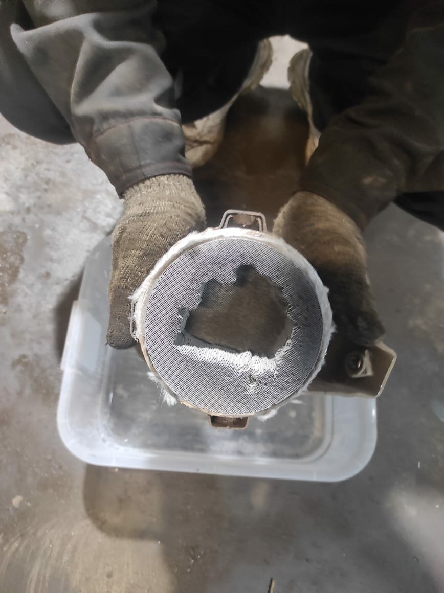 забитый катализатор солярис, катализатор, катализатор солярис 1.6 2013, ремонтный катализатор солярис 1.6, катализатор hyundai solaris 2012