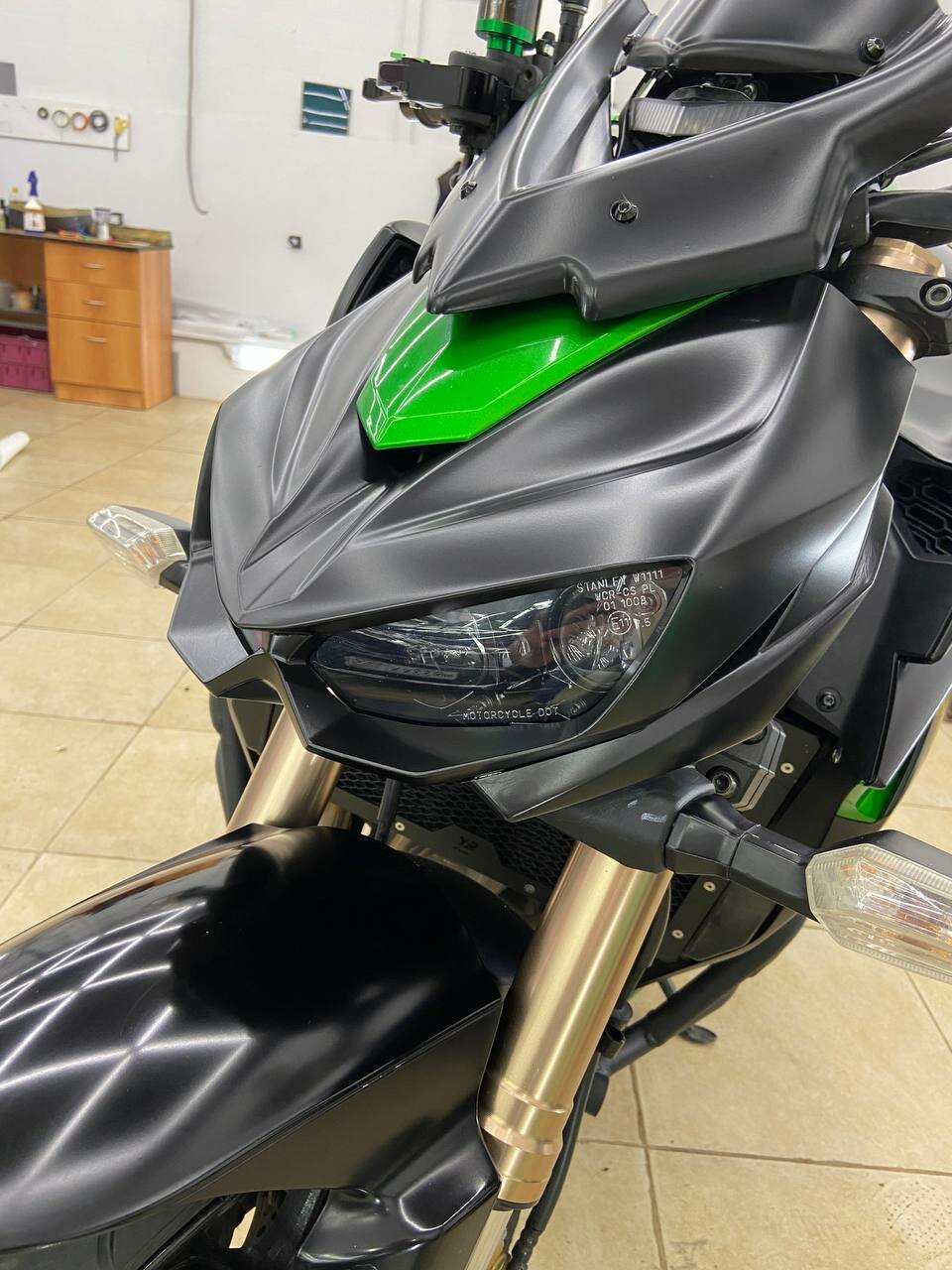 kawasaki z1000 спереди, кавасаки z1000 2019, kawasaki z1000 2019, kawasaki z1000, kawasaki ninja z750
