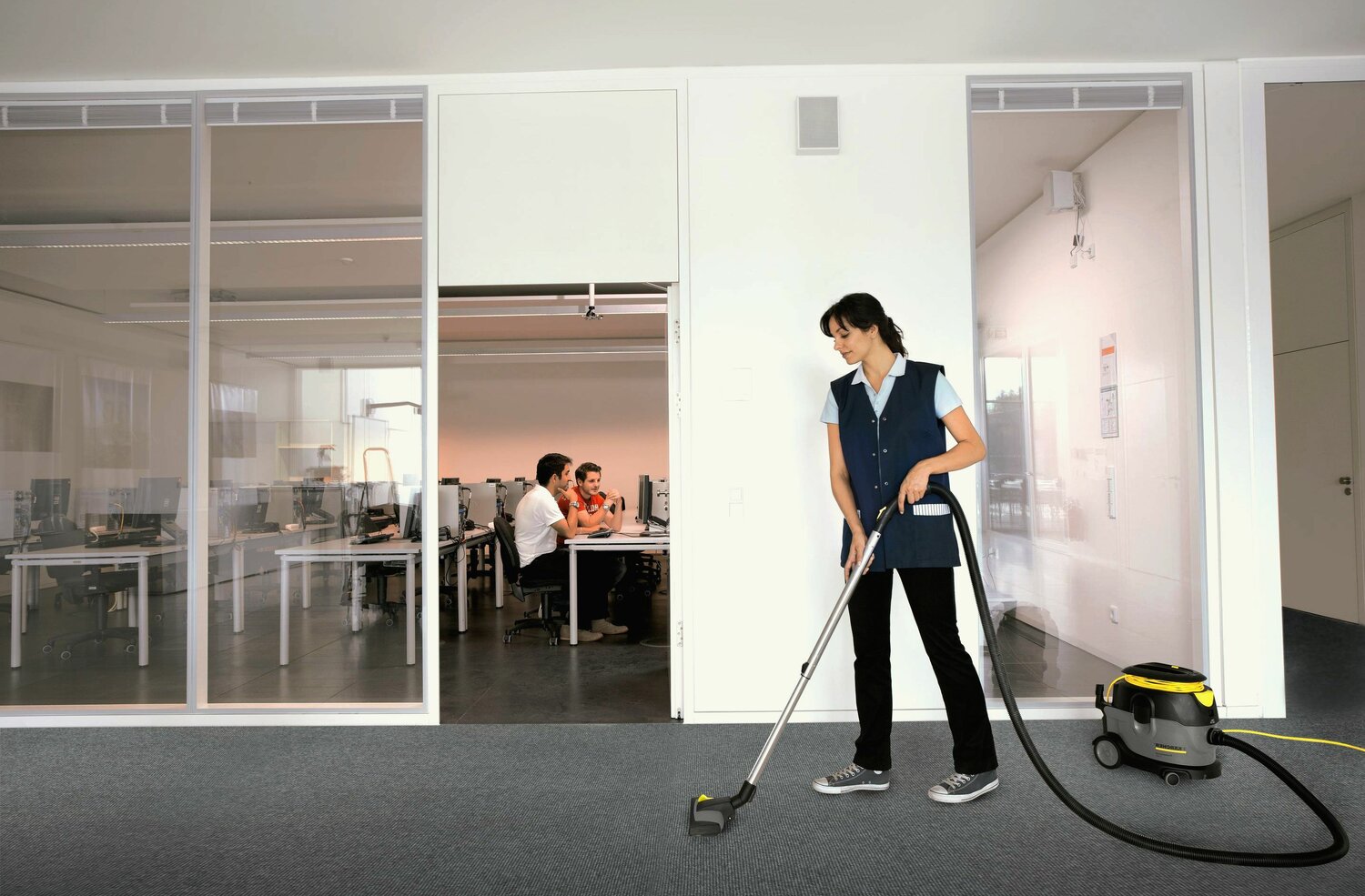 пылесос karcher t 7/1 classic, клининг офиса, пылесос karcher t 17/1 dv, уборка помещений, пылесос karcher t 10/1 adv