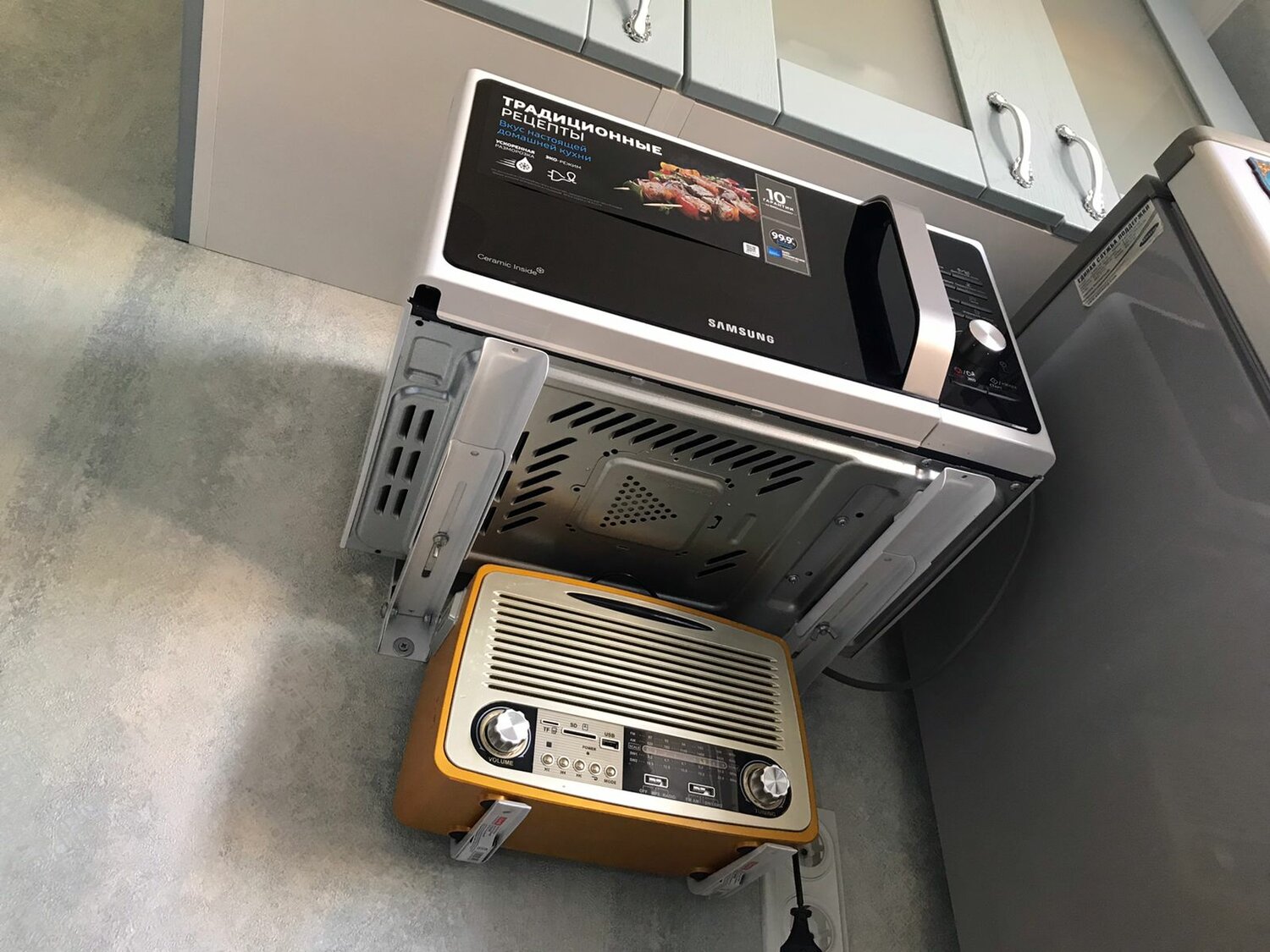 Монтаж других предметов интерьера