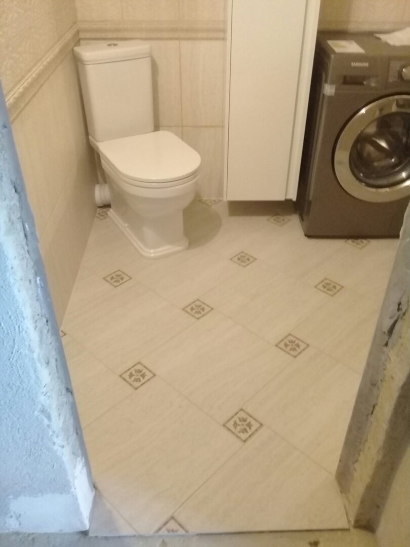 унитаз с бачком vitra s50 9798b003-7201, отделка санузла в квартире, линолеум в санузле, 2 туалета в квартире, плитка на пол туалет в хрущевке