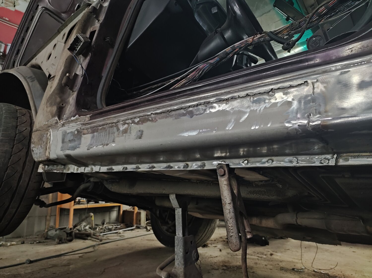 переварка порогов мазда 3, grand cherokee переварка порогов, переварка порогов chrysler 300c, нива шевроле коррозия порогов кузова, переварка порогов mazda 6 gg