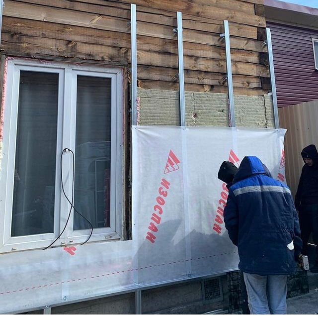 Демонтаж фасадного остекления